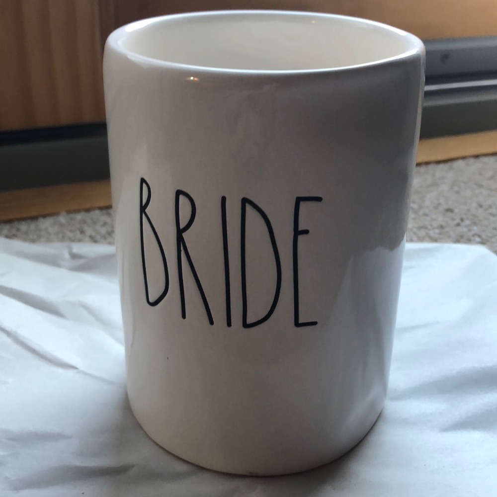 Rae Dunn Candle